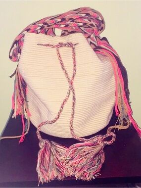 Wayuu Tribe Cream Shoulder Bucket Bag with Pink Multi-Colored Strap